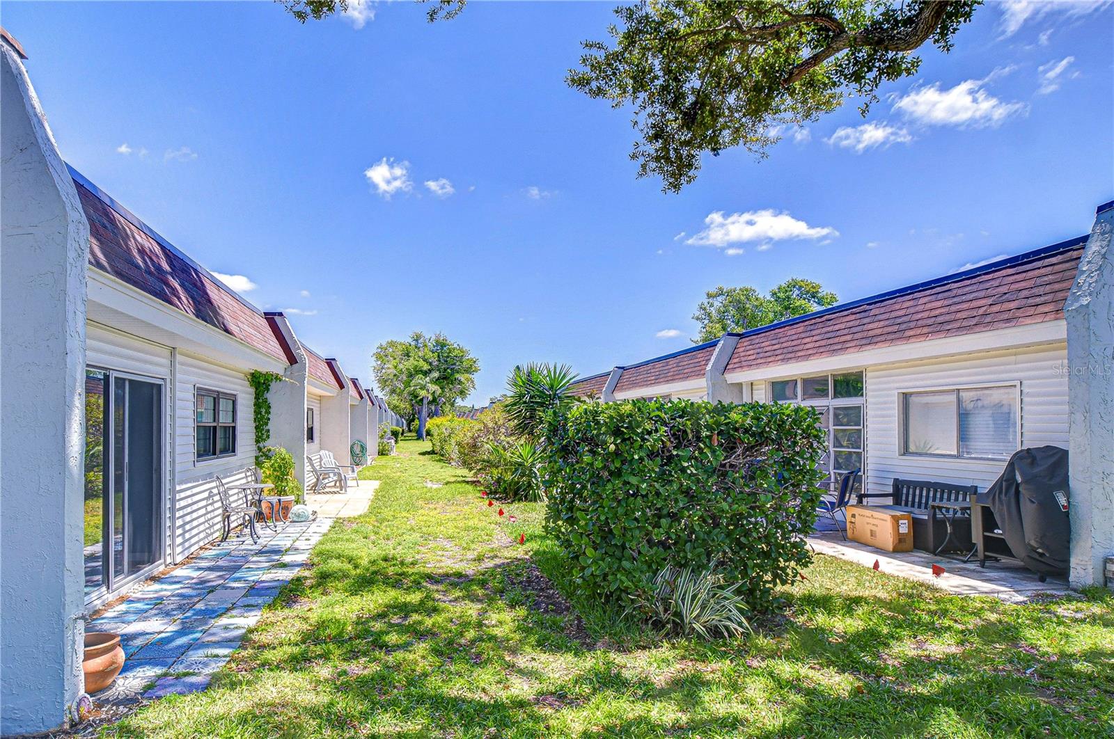 Image 39 of 39 For 13870 Oakwood Lane