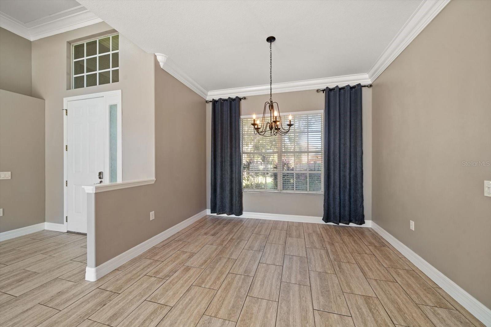 Image 15 of 50 For 2712 Abbey Grove Drive