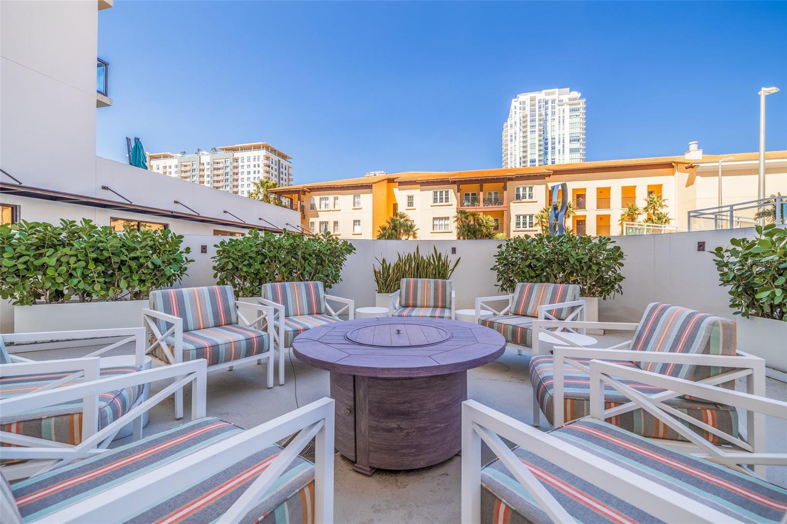 Image 34 of 44 For 199 Dali Boulevard 402