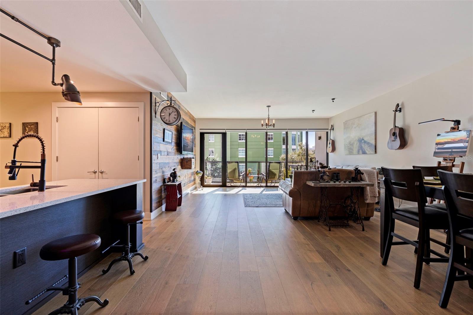 Image 6 of 44 For 199 Dali Boulevard 402