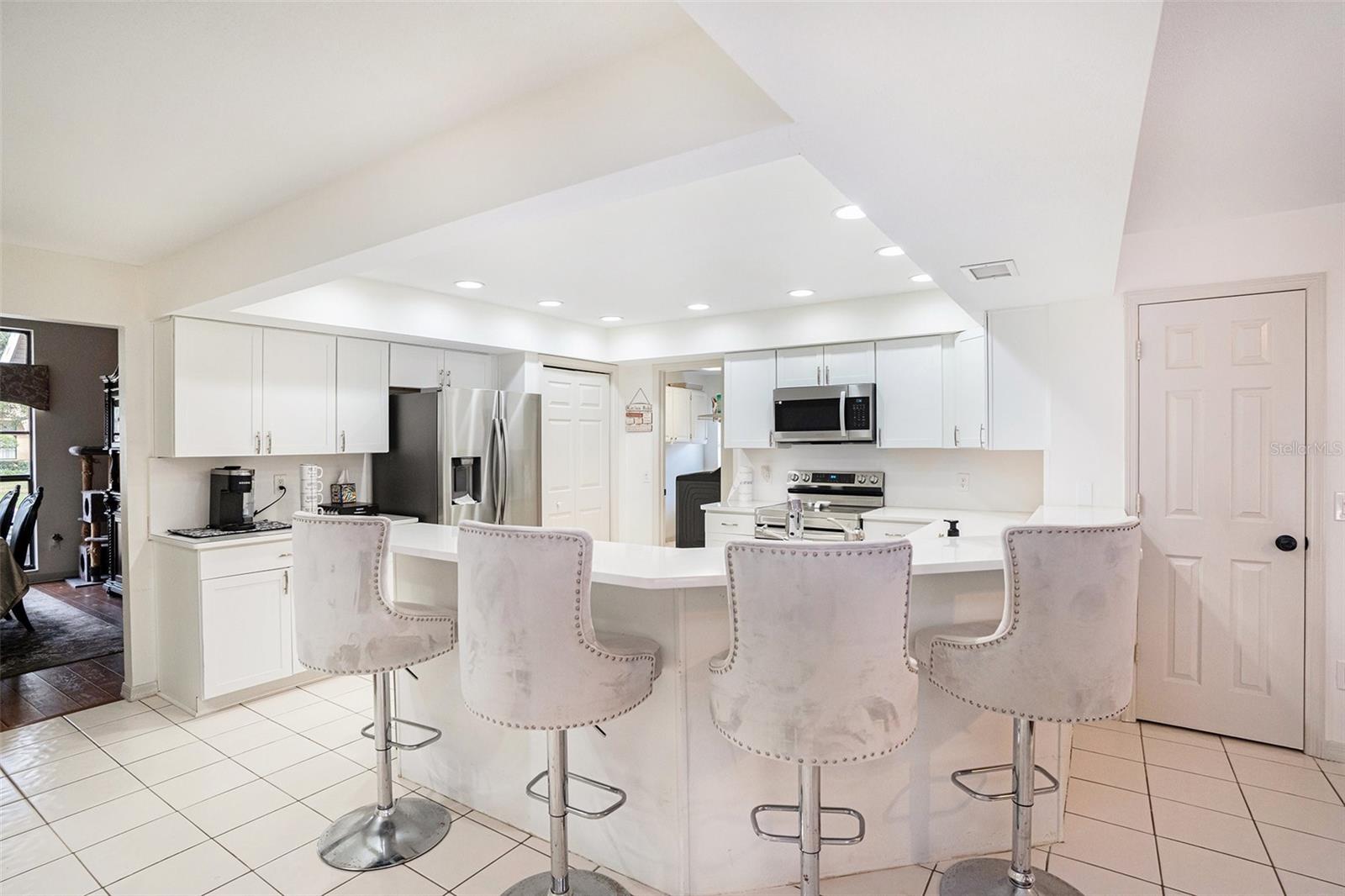 Image 10 of 32 For 1619 Palace Court