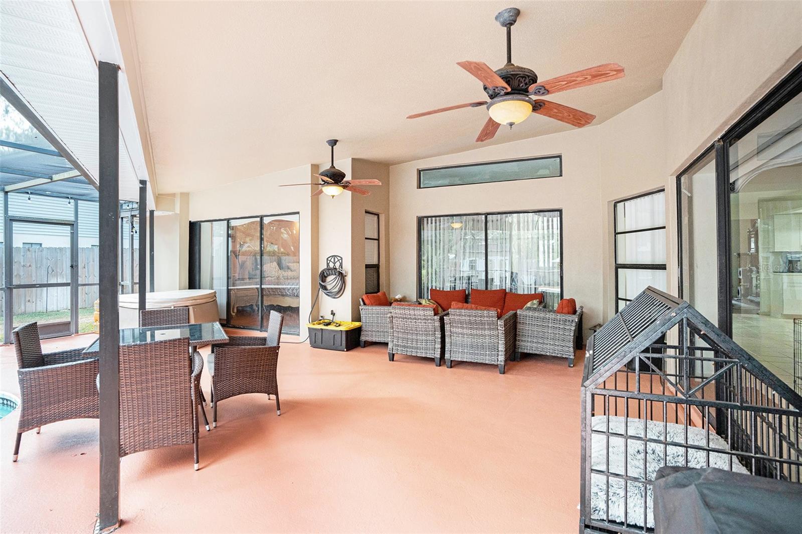 Image 27 of 32 For 1619 Palace Court