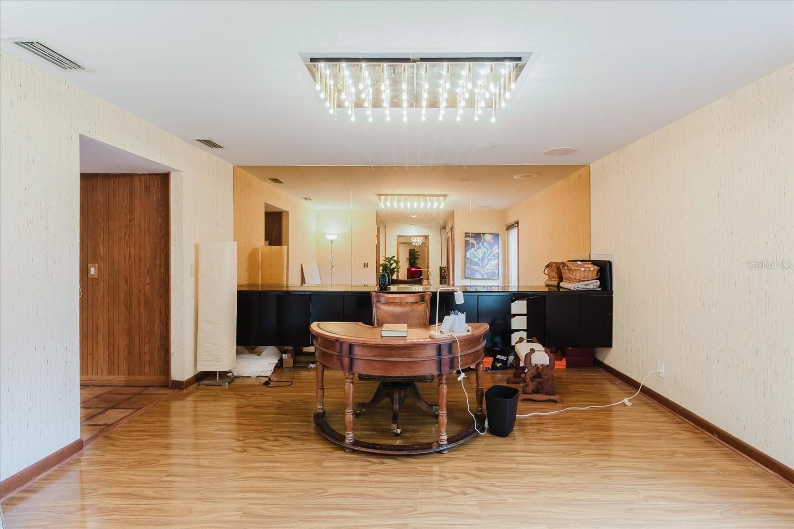 Image 10 of 100 For 4404 Old Orchard Drive