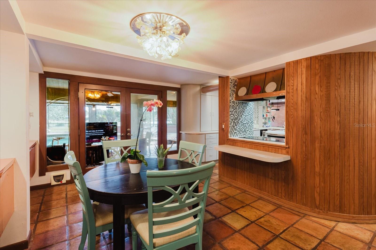 Image 18 of 100 For 4404 Old Orchard Drive