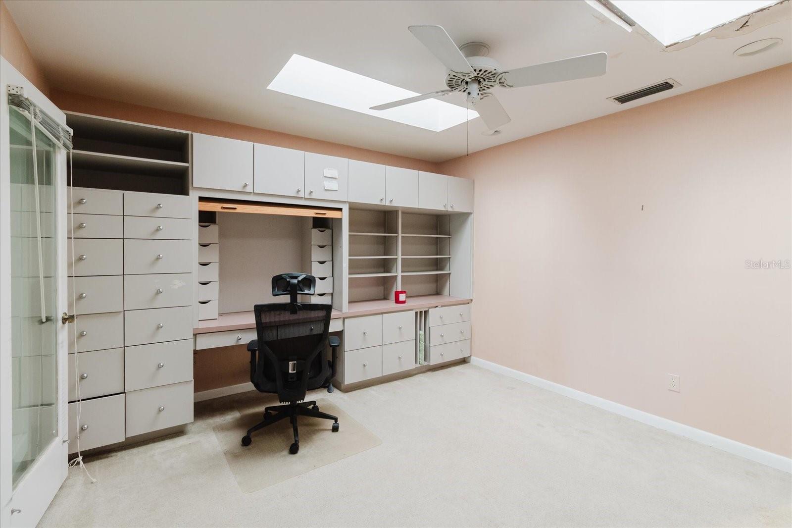 Image 52 of 100 For 4404 Old Orchard Drive