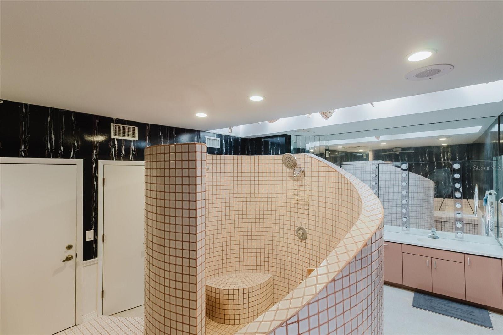 Image 61 of 100 For 4404 Old Orchard Drive