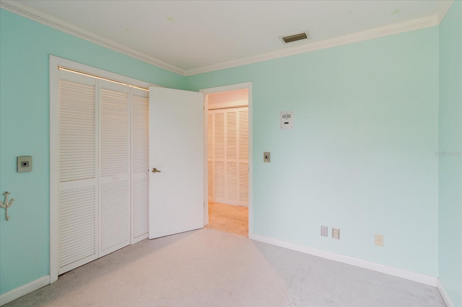 Image 64 of 100 For 4404 Old Orchard Drive