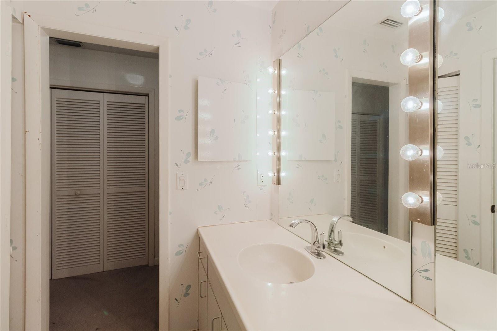 Image 74 of 100 For 4404 Old Orchard Drive