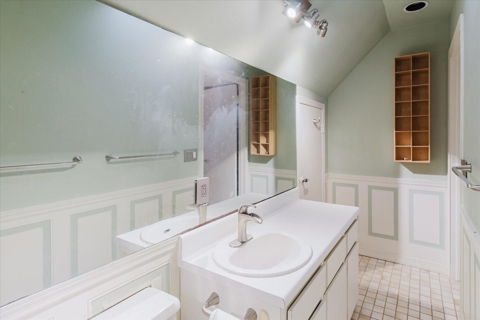 Image 81 of 100 For 4404 Old Orchard Drive