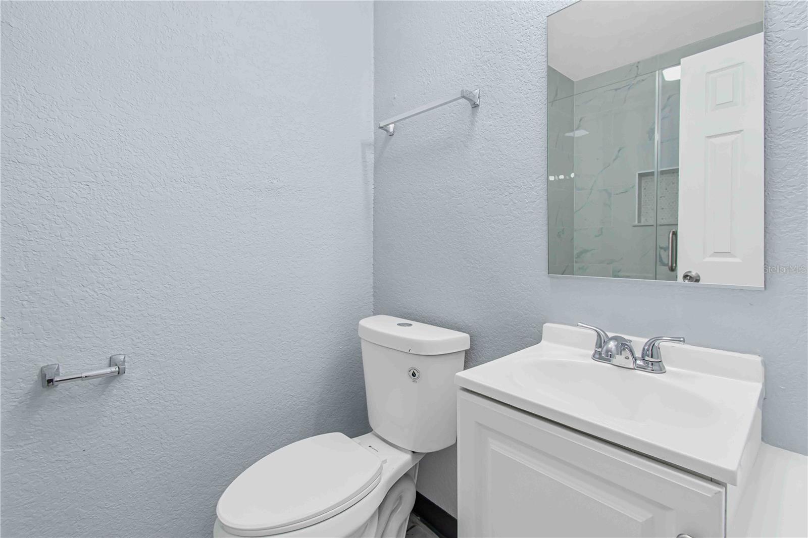 Image 16 of 28 For 140 112th Avenue N 5