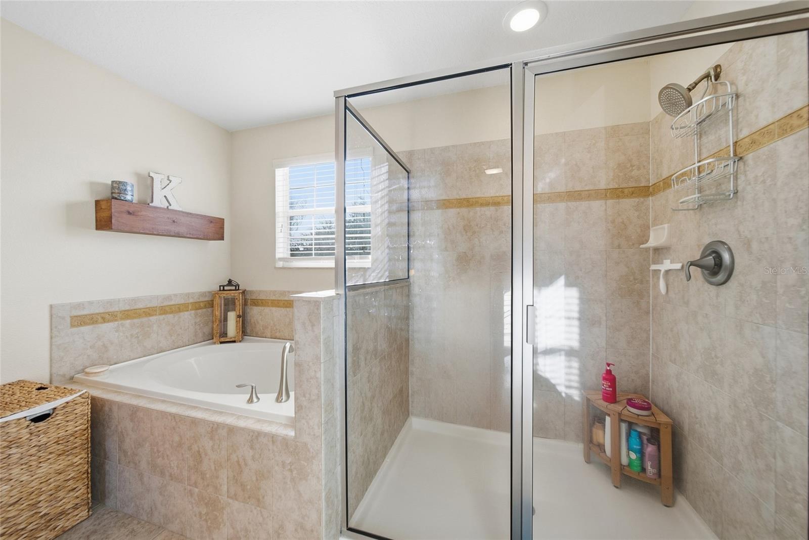 Image 18 of 43 For 3546 Marmalade Court