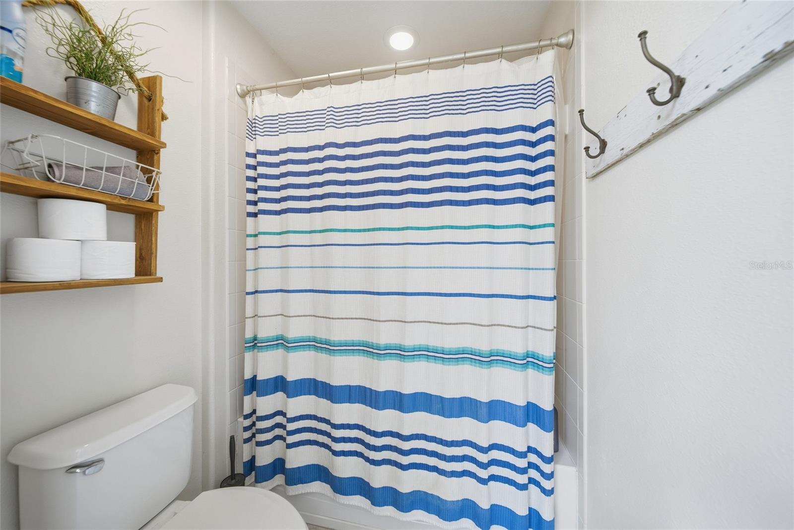 Image 23 of 43 For 3546 Marmalade Court