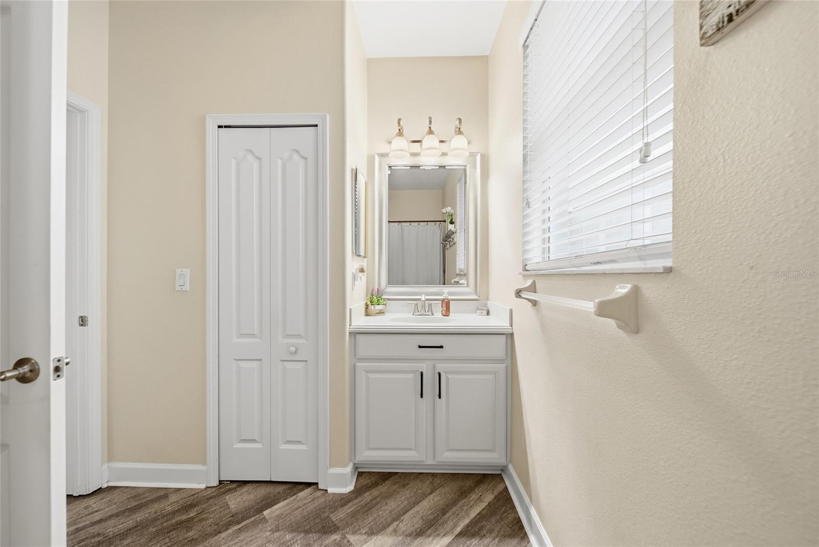 Image 28 of 43 For 3546 Marmalade Court