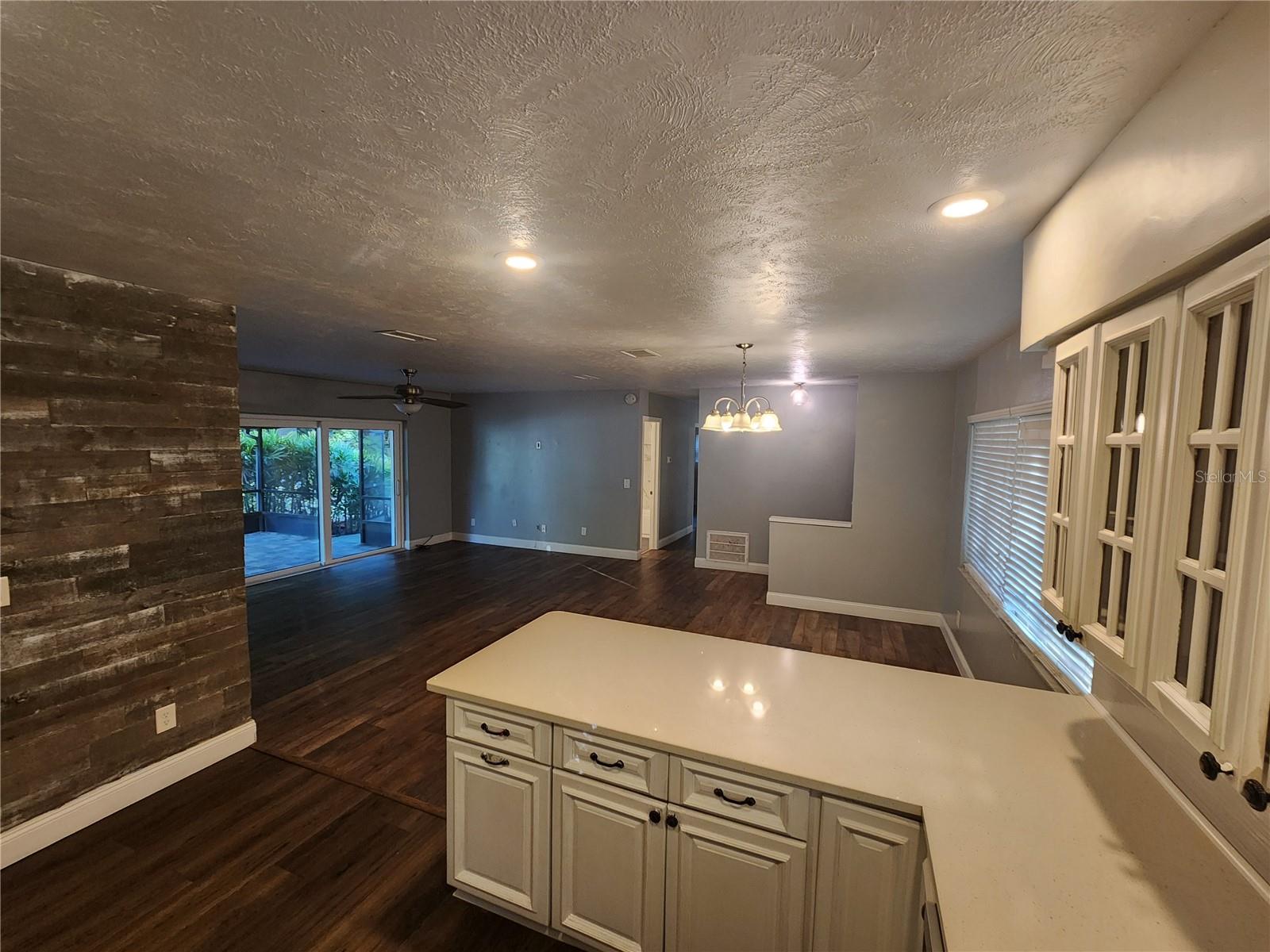 Image 20 of 49 For 820 Crenshaw Lake Road