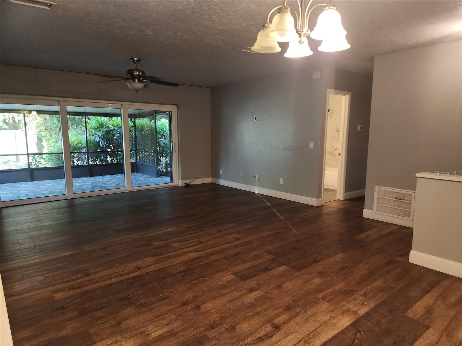 Image 28 of 49 For 820 Crenshaw Lake Road