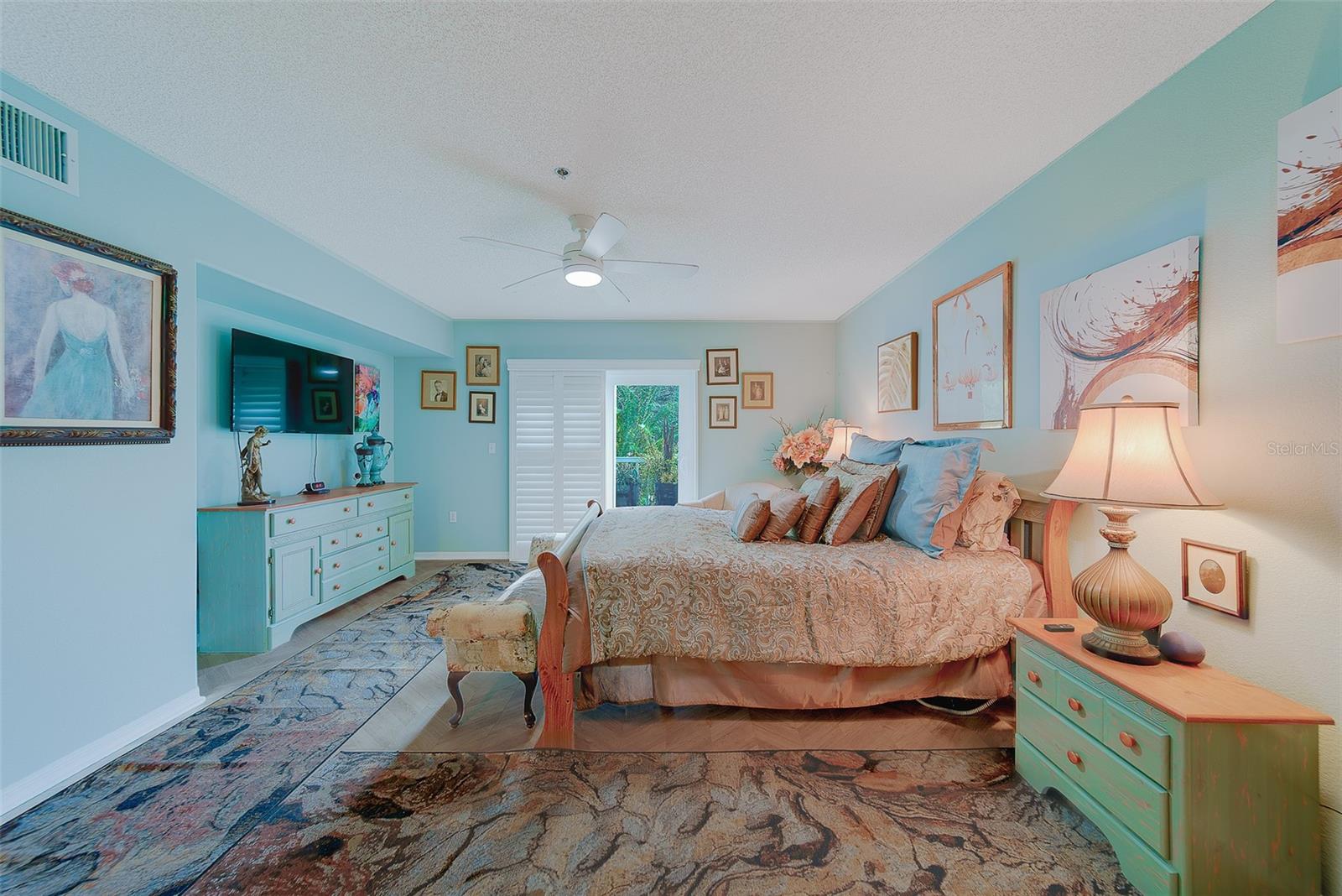 Image 18 of 46 For 2019 Utopian Drive W 204