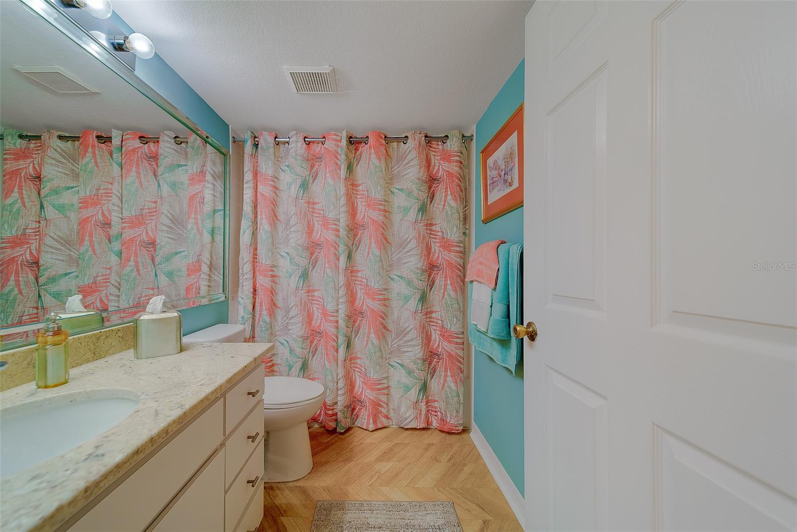 Image 26 of 46 For 2019 Utopian Drive W 204