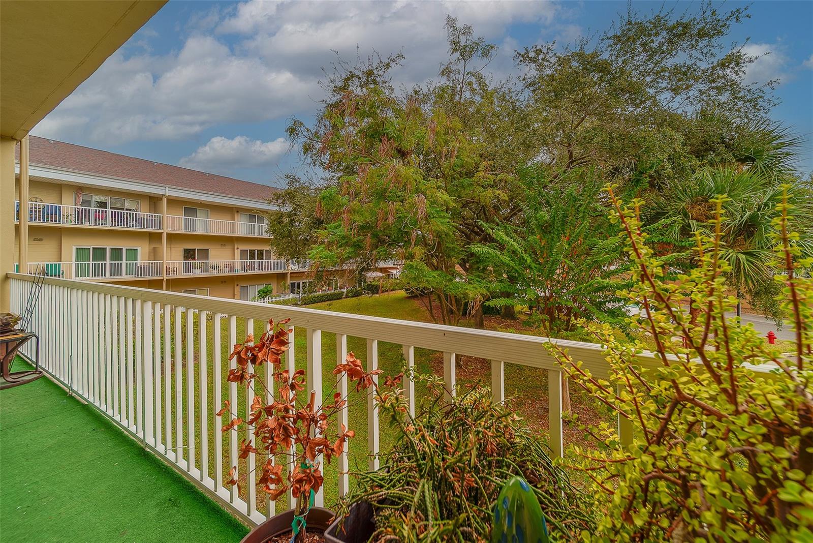 Image 28 of 46 For 2019 Utopian Drive W 204