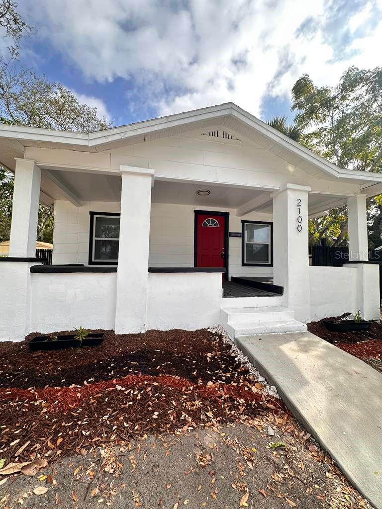 Image 19 of 41 For 2100 Auburn Street S