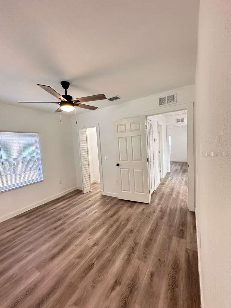 Image 28 of 41 For 2100 Auburn Street S