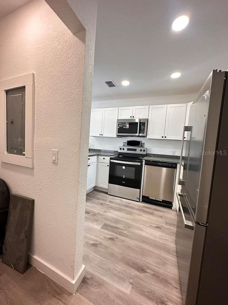 Image 41 of 41 For 2100 Auburn Street S