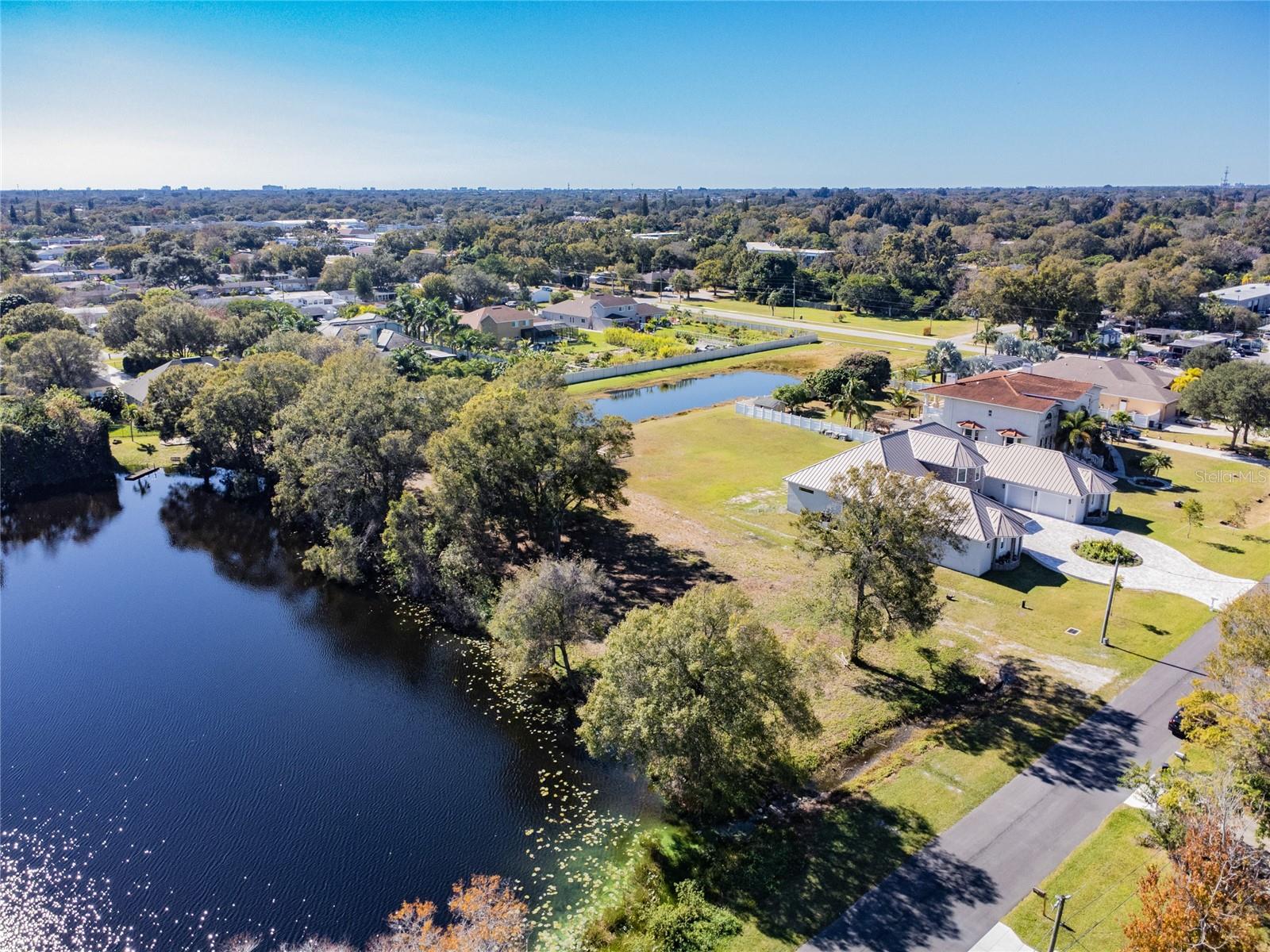 Image 11 of 27 For 5750 60th Avenue N