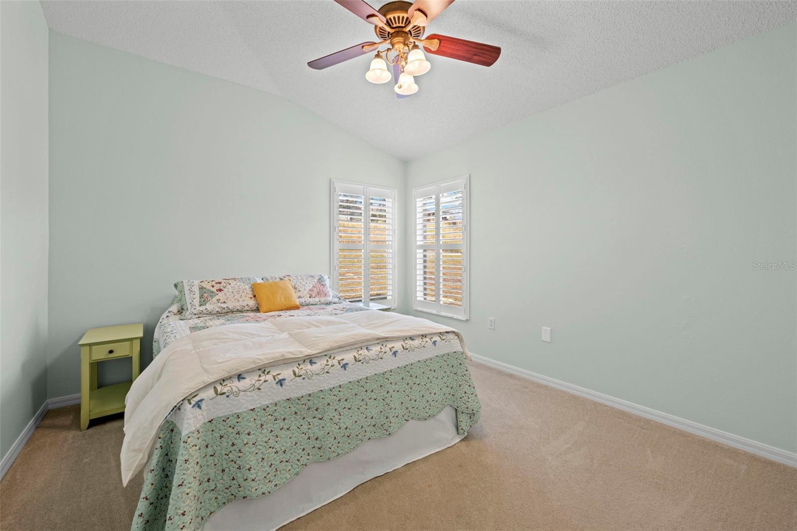 Image 40 of 54 For 332 Mcintosh Court