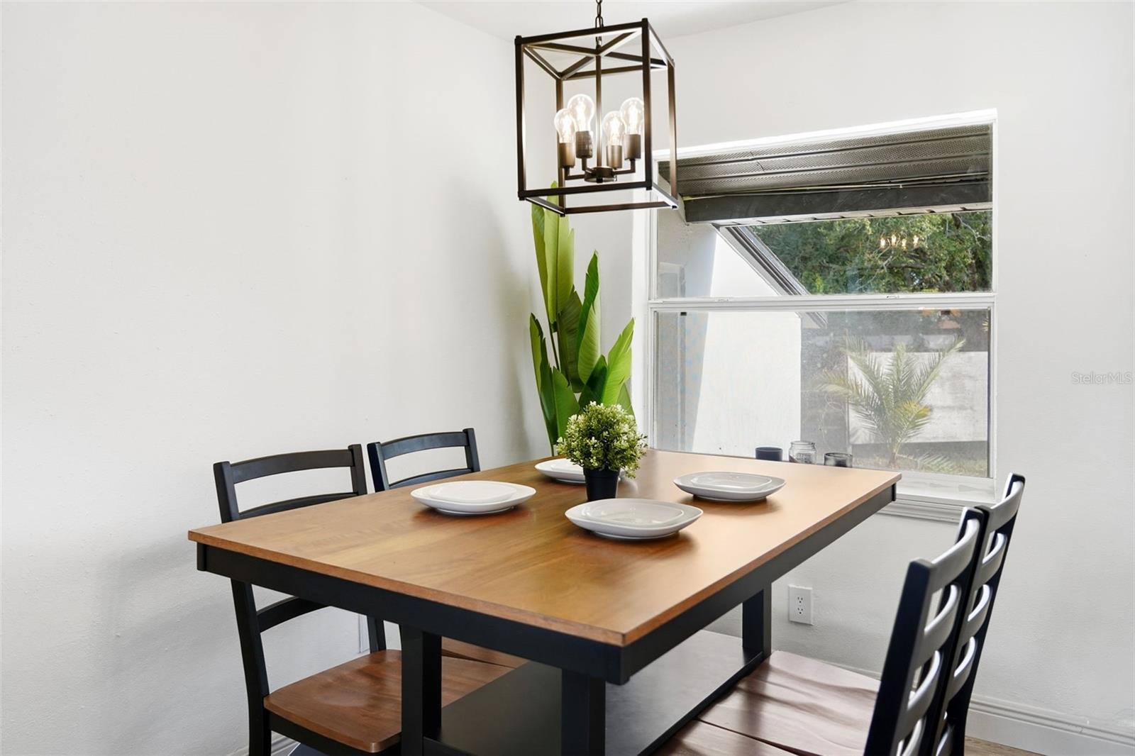 Image 14 of 25 For 1215 Nicholson Street