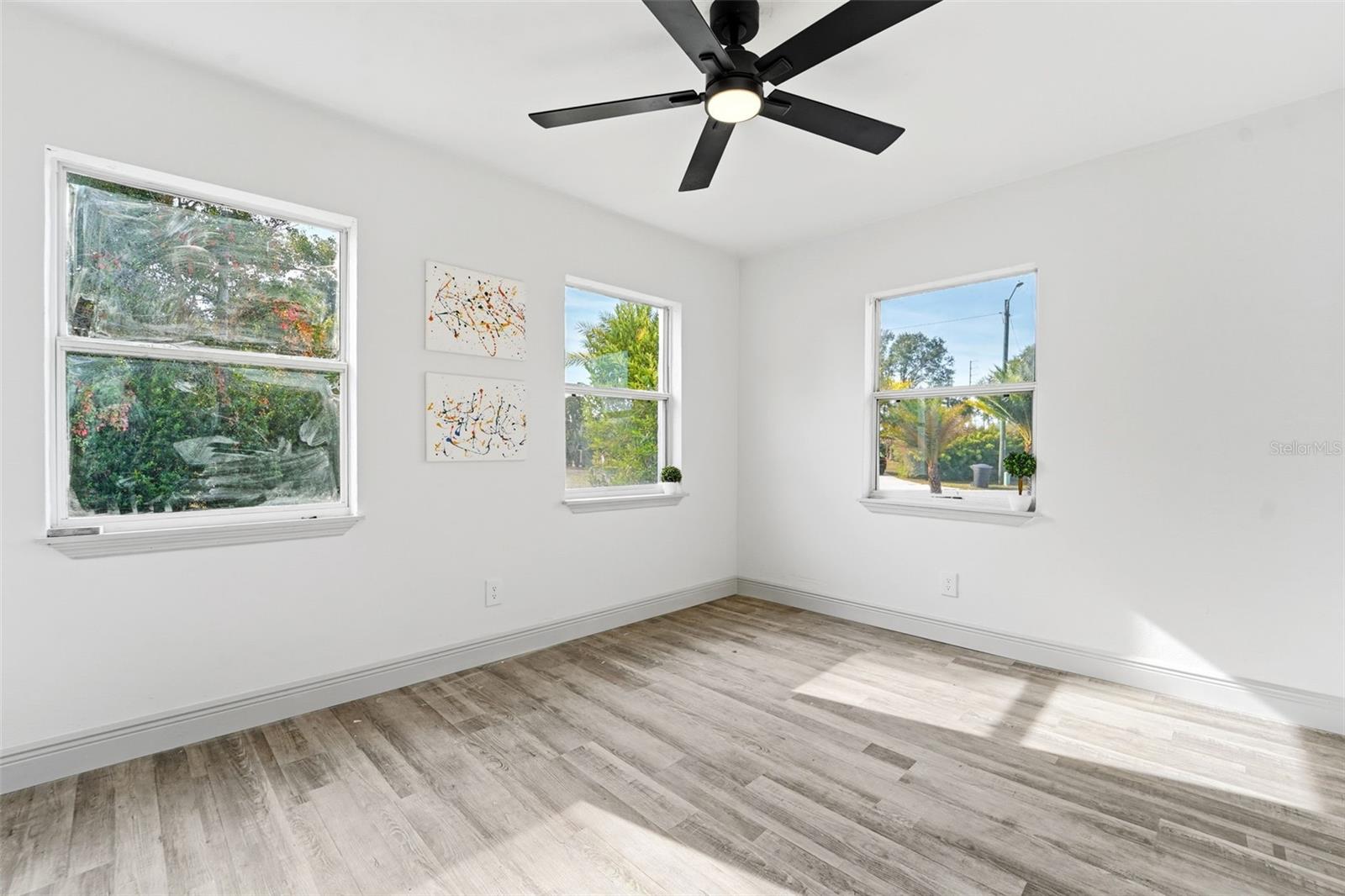 Image 24 of 25 For 1215 Nicholson Street