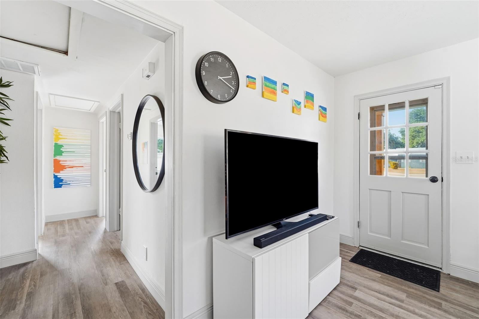 Image 9 of 25 For 1215 Nicholson Street