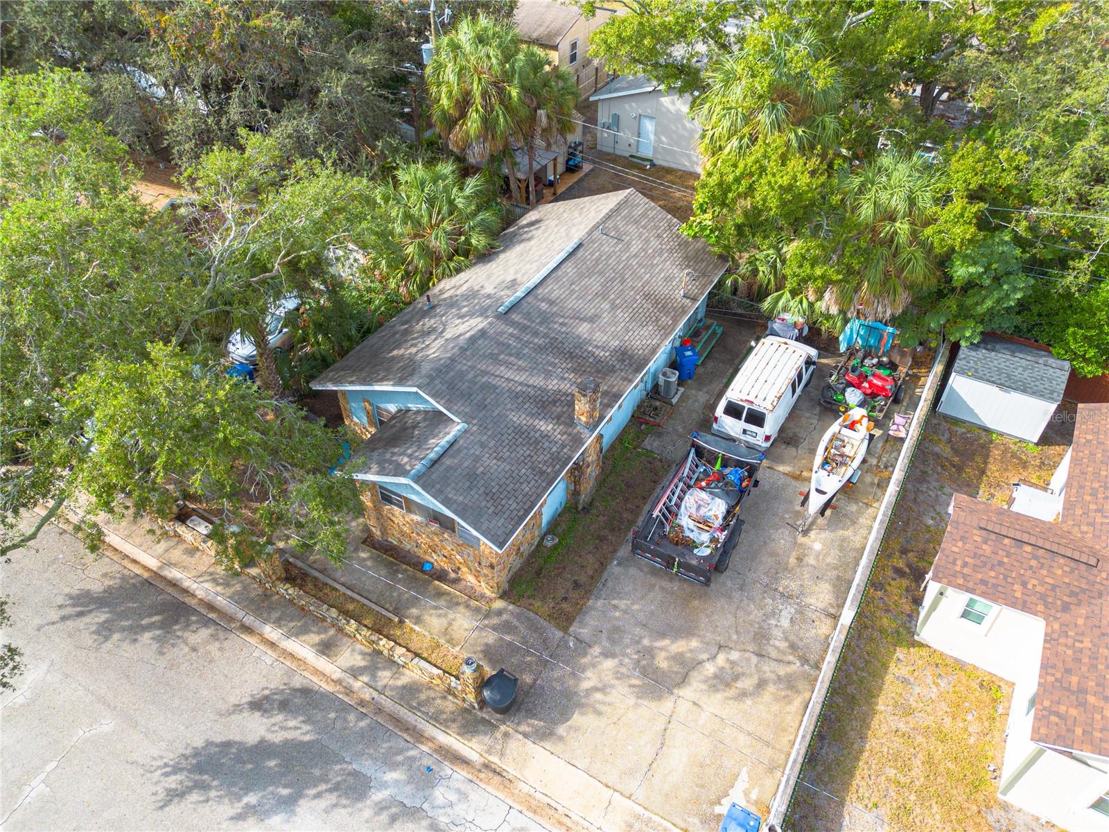 Image 5 of 9 For 2011 Auburn Street S