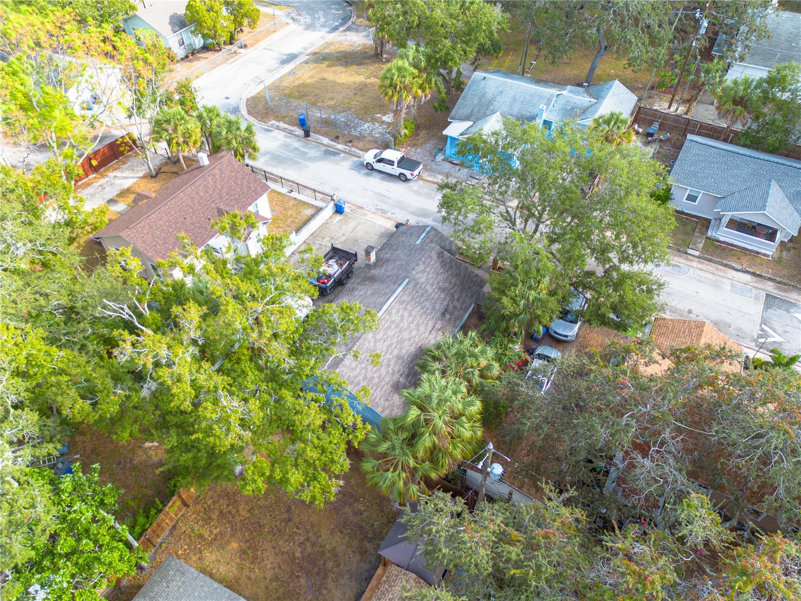 Image 6 of 9 For 2011 Auburn Street S