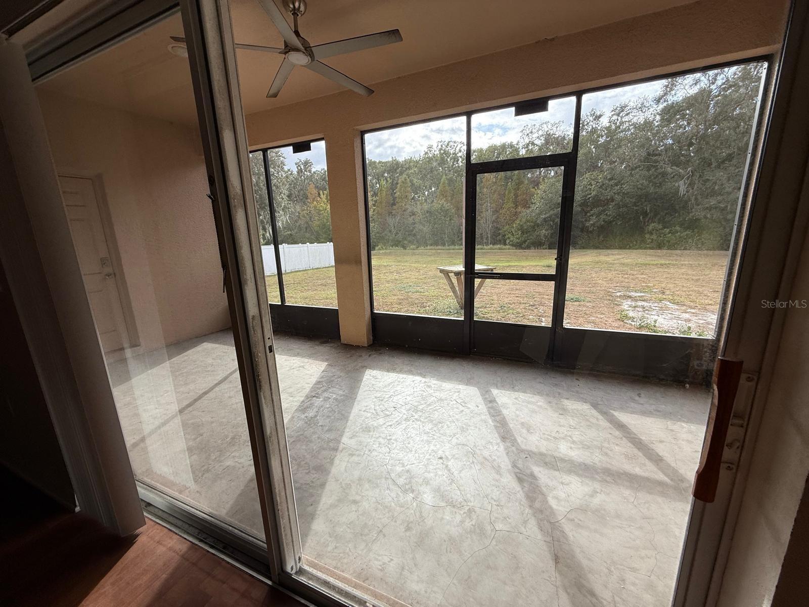 Image 29 of 32 For 2974 Blackwater Oaks Drive