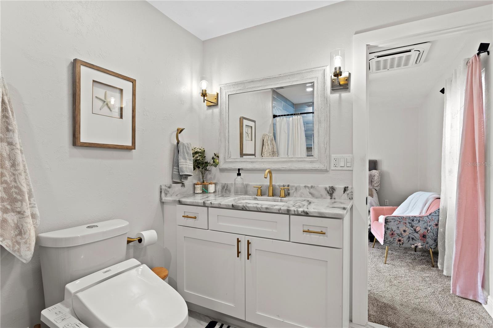 Image 17 of 82 For 6660 17th Street N