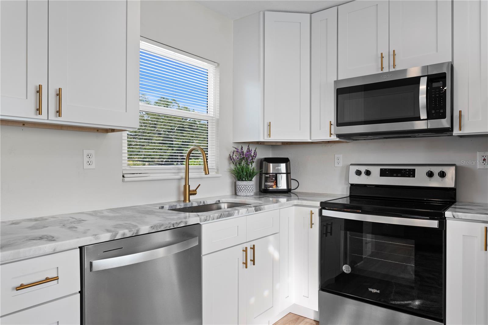 Image 33 of 82 For 6660 17th Street N