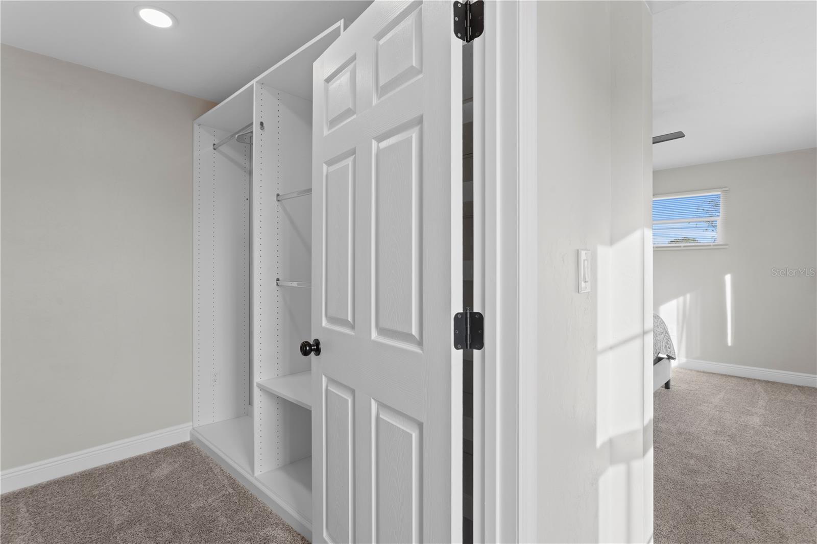 Image 34 of 82 For 6660 17th Street N