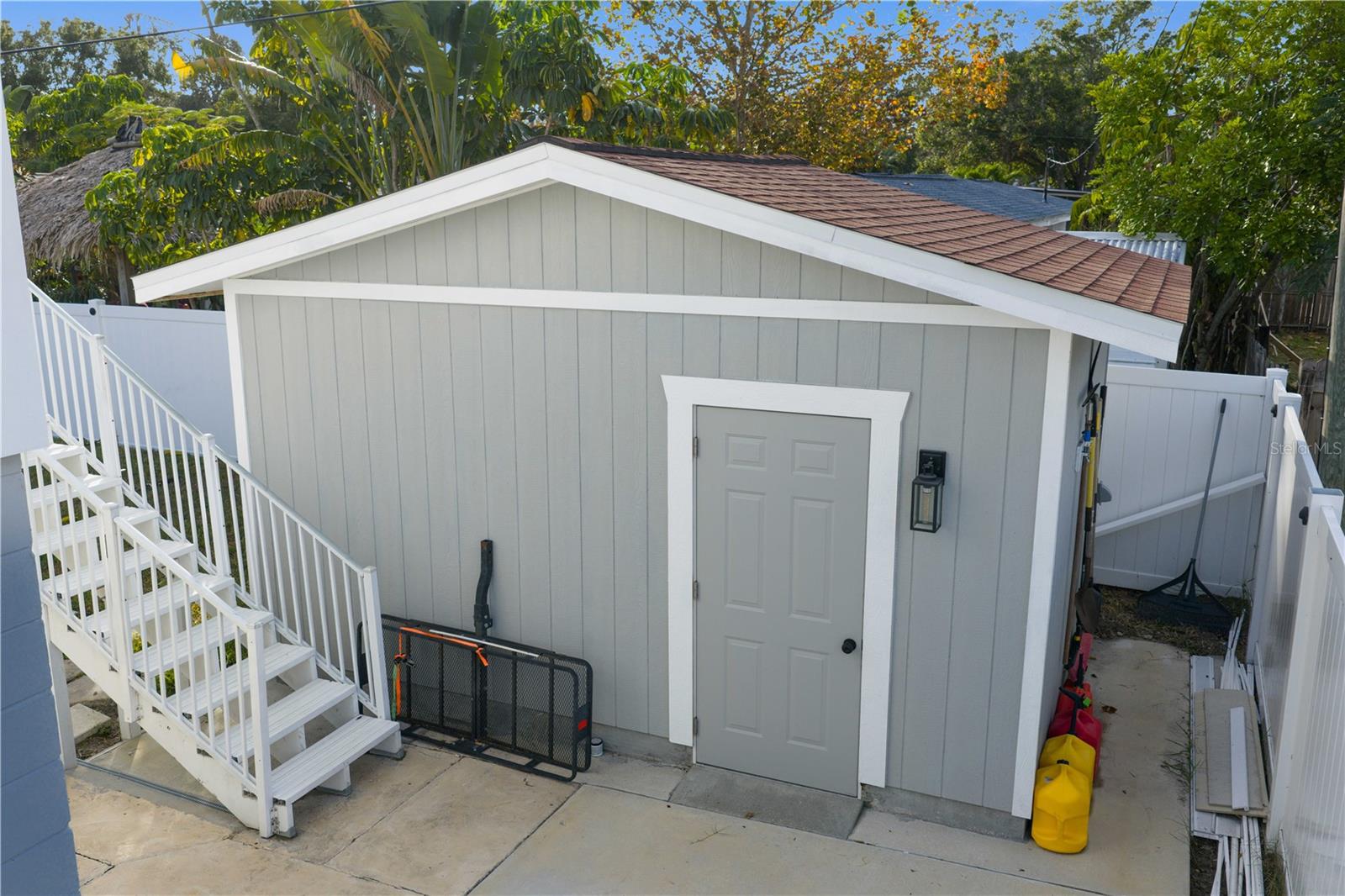 Image 39 of 82 For 6660 17th Street N