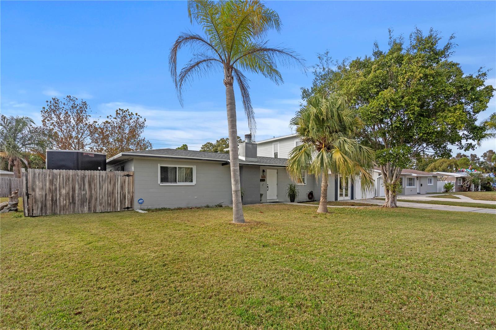 Image 49 of 82 For 6660 17th Street N