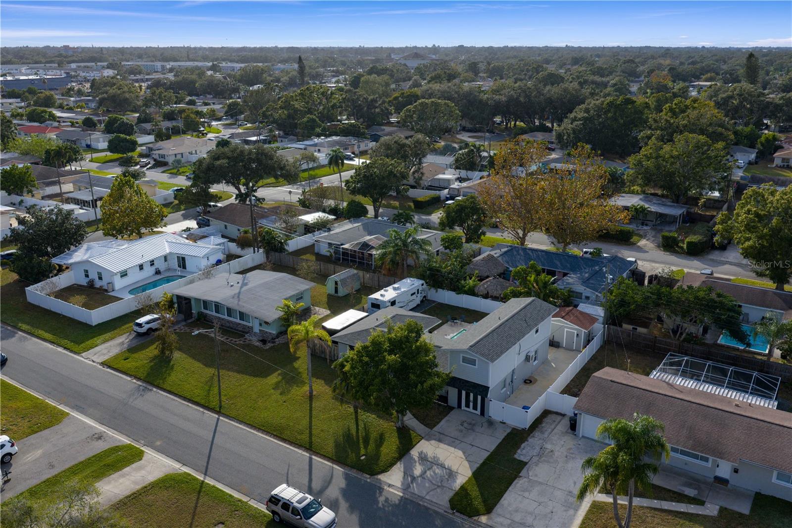 Image 62 of 82 For 6660 17th Street N