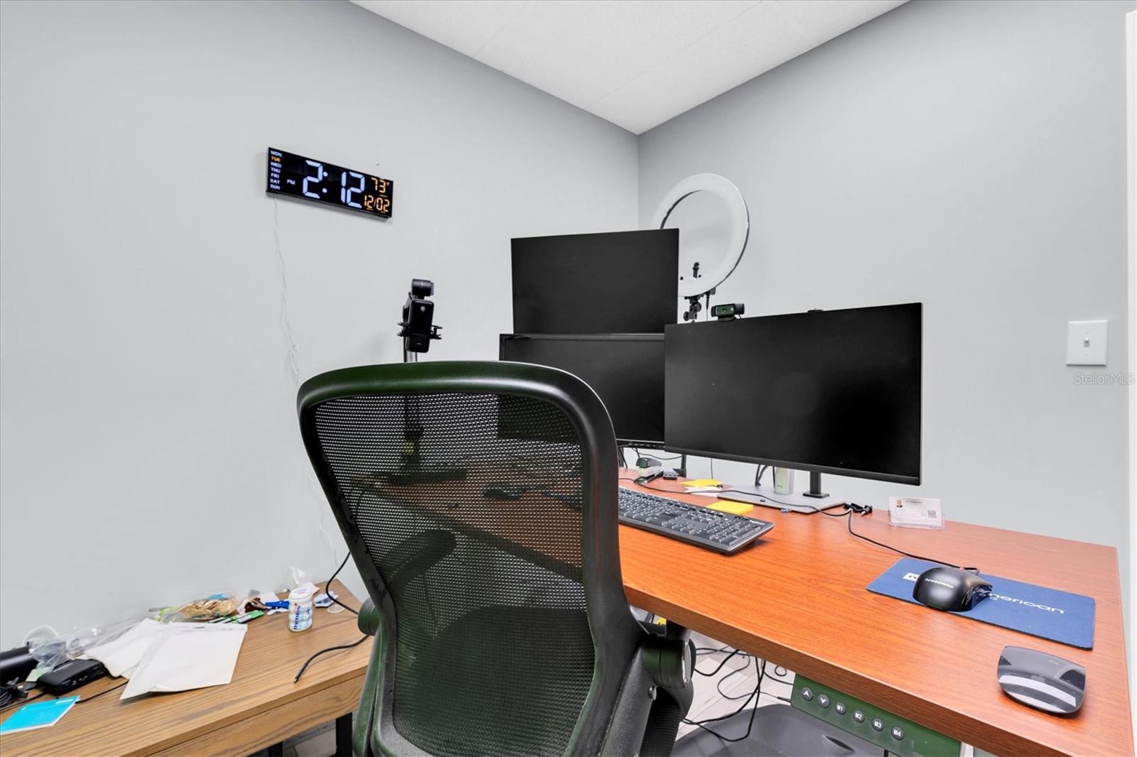 Image 14 of 35 For 2323 Curlew Road 7d