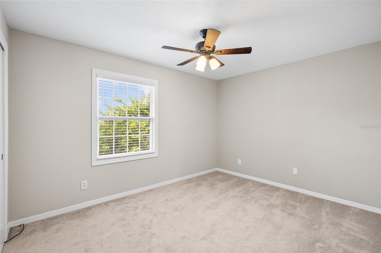 Image 15 of 28 For 13758 Orange Sunset Drive 202