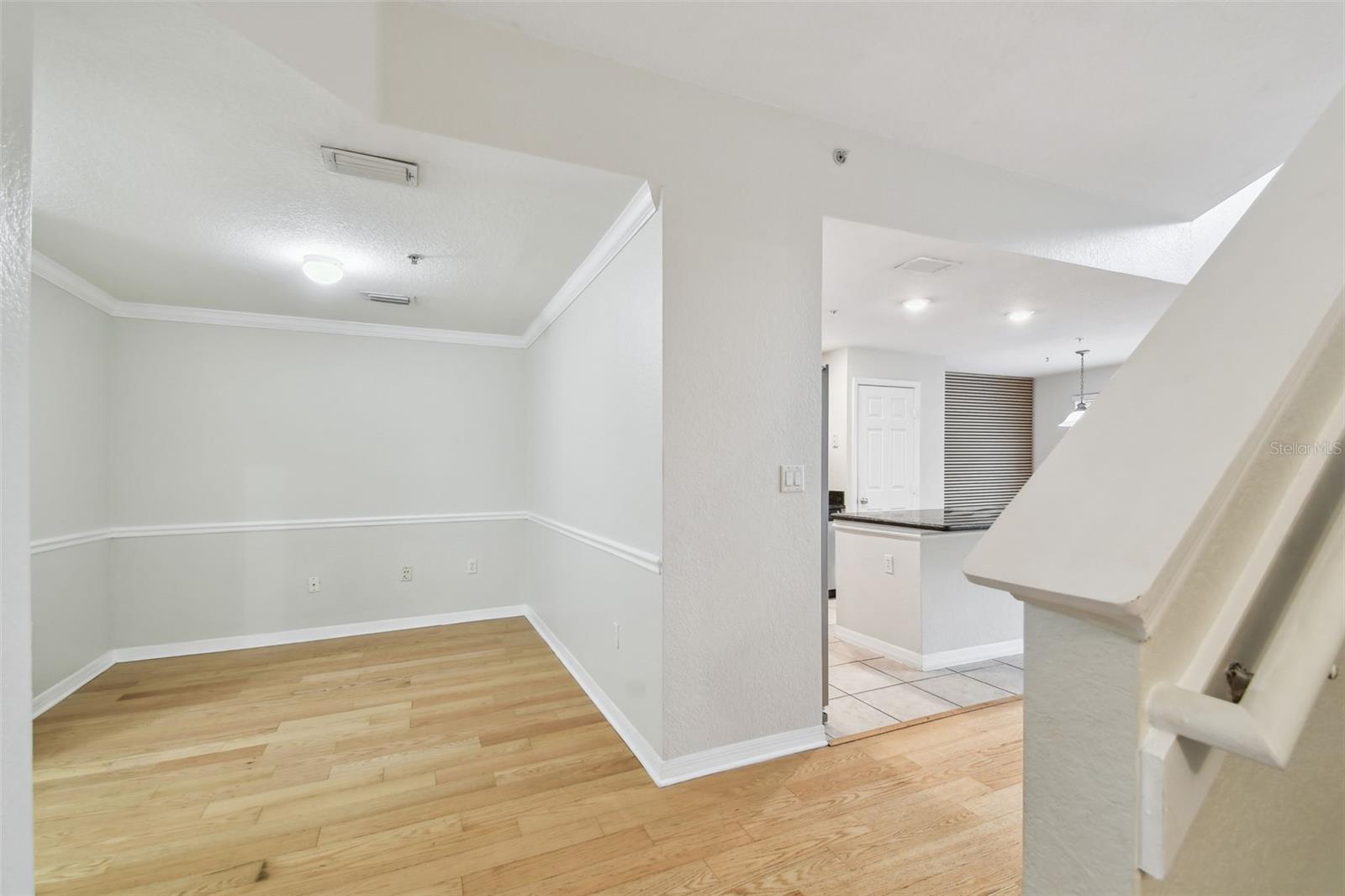 Image 25 of 69 For 119 Beach Haven Lane