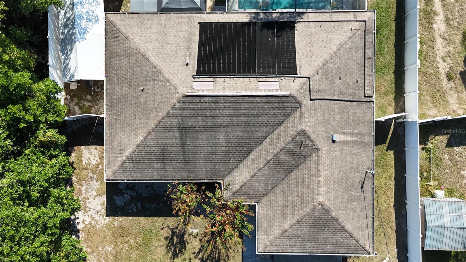 Listing photo id 31 for 3357 Ambassador Avenue