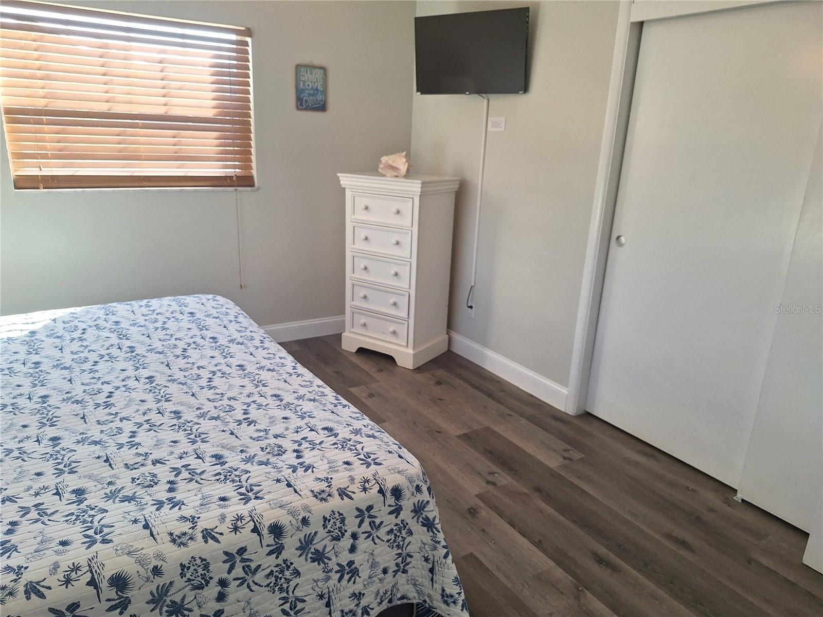 Image 10 of 47 For 1202 Keene Road