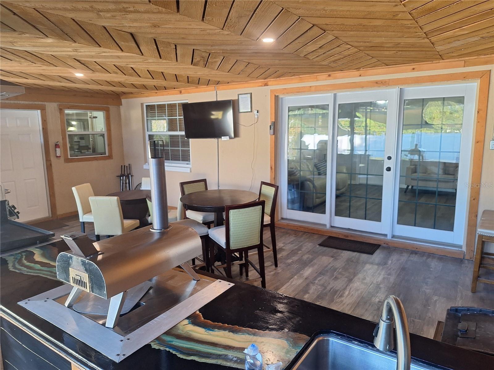 Image 37 of 47 For 1202 Keene Road