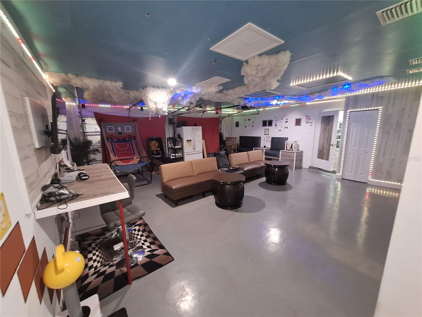 Image 34 of 45 For 505 Highland Avenue