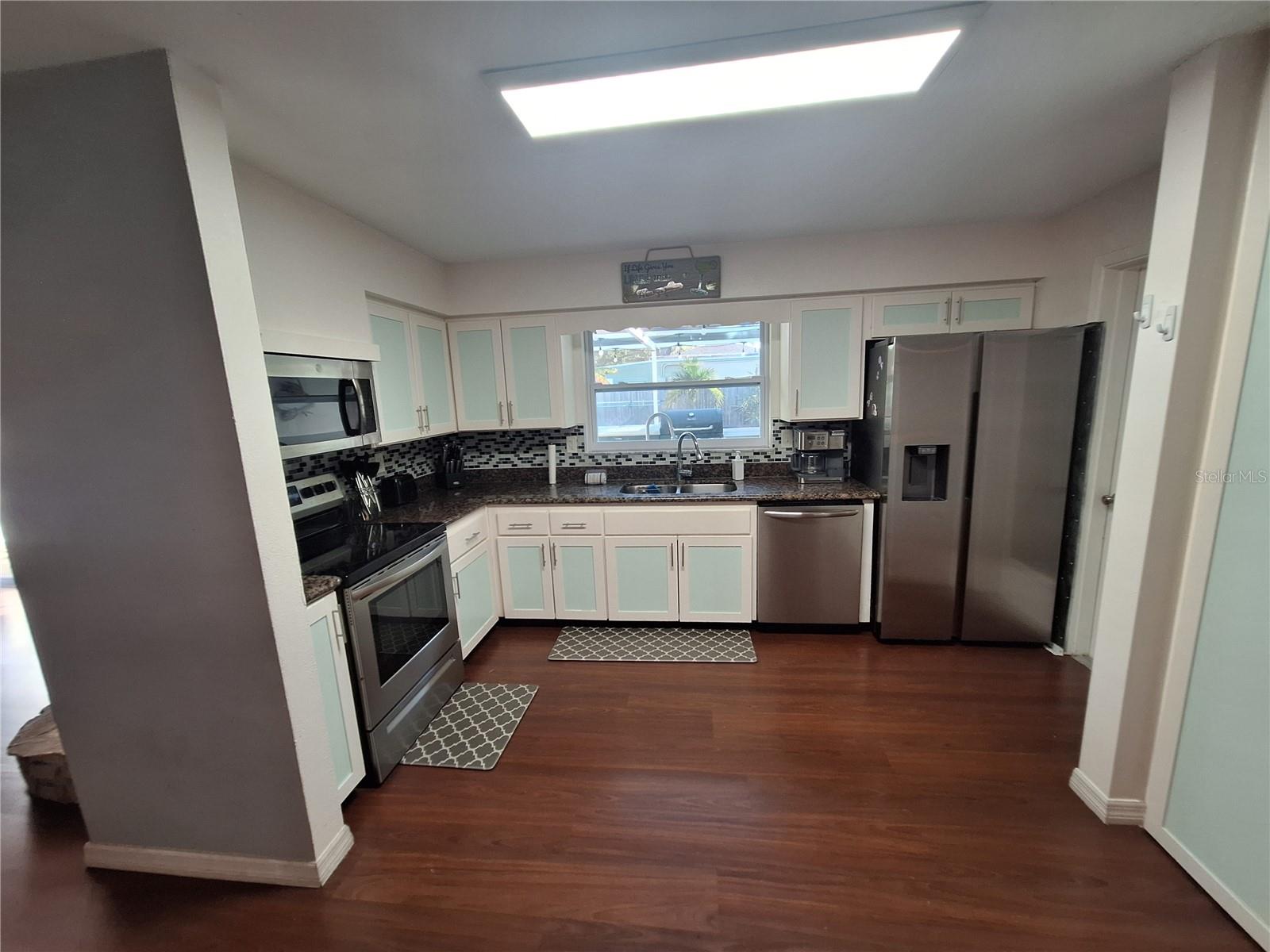 Image 9 of 45 For 505 Highland Avenue