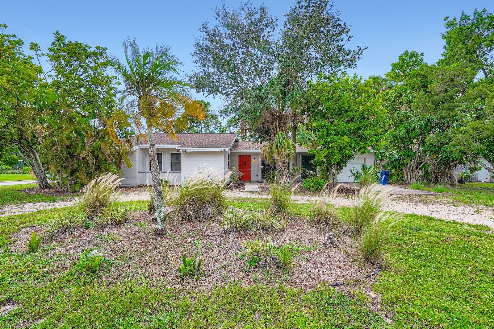 Details for 7222 Meadowbrook Drive, SARASOTA, FL 34243