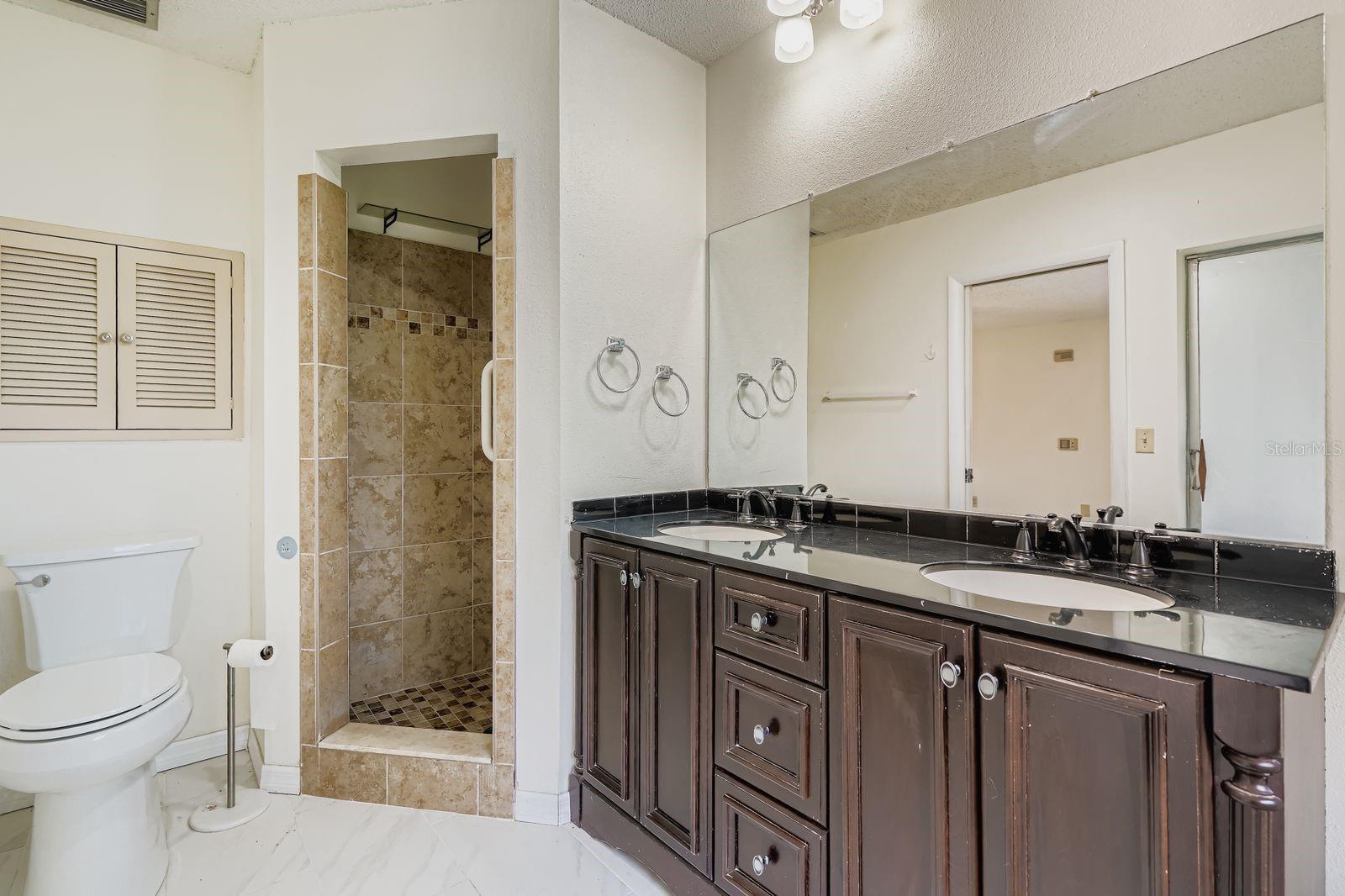 Image 20 of 31 For 7222 Meadowbrook Drive