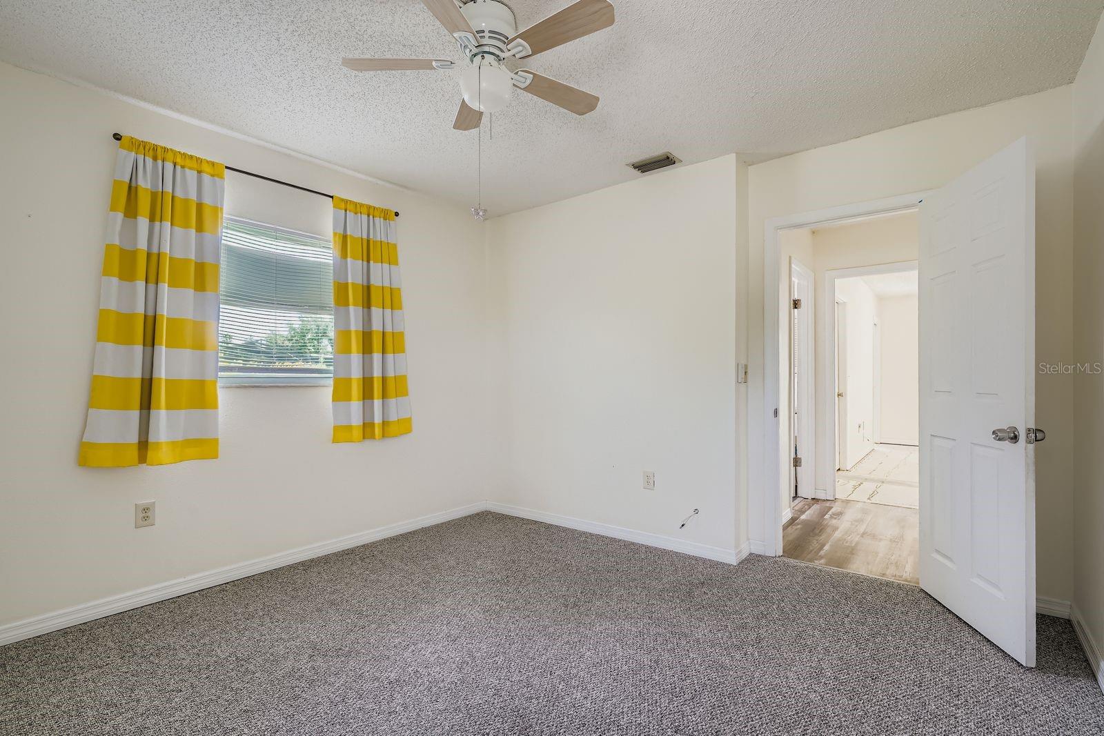 Image 24 of 31 For 7222 Meadowbrook Drive